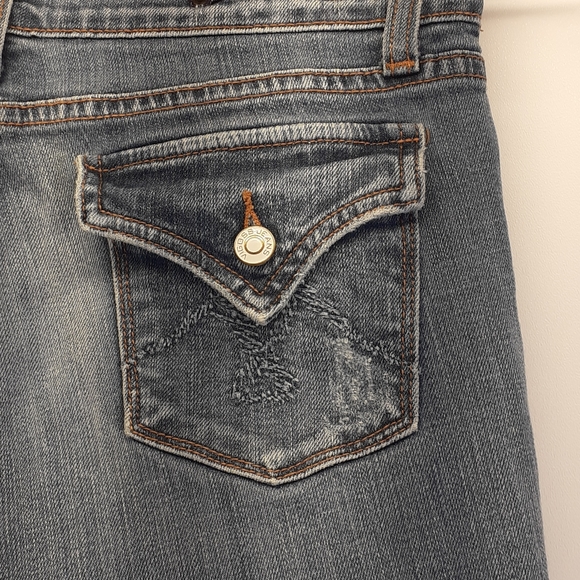 Vigoss Flare Leg Distressed Blue Jeans  Size 7 Stretch - Picture 8 of 15